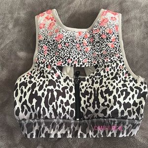 Chestee sports bra